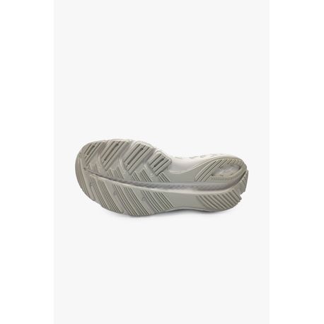 TENIS UA CH QUICKER 3027124 WHGMWH 38