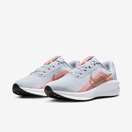 TENIS DOWNSHIFTER 13 W FD6476-108 108-WHITE/MTLC RED BRONZE-RED STARDUST-BLACK-PURE PLATI 36