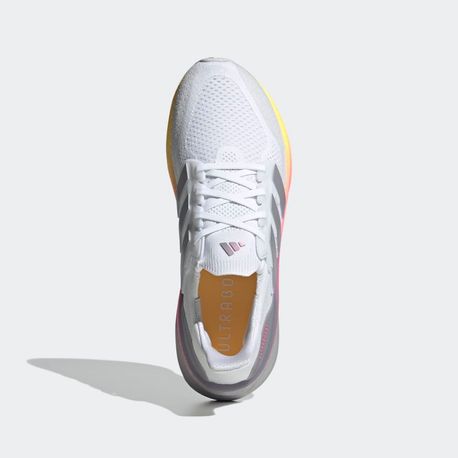 TENIS ULTRABOOST 5 ID8810 CLOUD WHITE / GLORY GREY / LUCID PINK 39