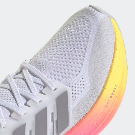 TENIS ULTRABOOST 5 ID8810 CLOUD WHITE / GLORY GREY / LUCID PINK 39