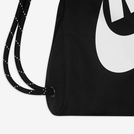 SACOLA NK HERITAGE DRAWSTRING - FA21 DC4245-010 010 - BLACK/BLACK/(WHITE) UNICO