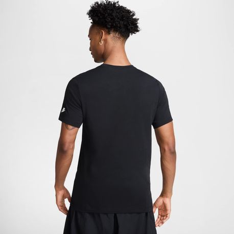 CAMISETA M NSW TEE 6MO SWSH SP25 HQ8094-010 010-BLACK GG