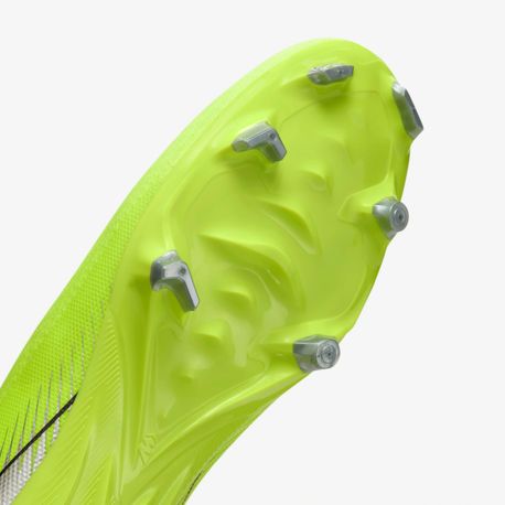 Chuteira Nike Zoom Mercurial Vapor 16 Academy Campo FQ8374-700 700-YLLW 39
